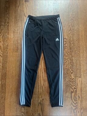 Like New Adidas Climacool athletic pants